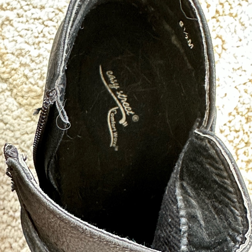 Booties - Picture 3 of 5